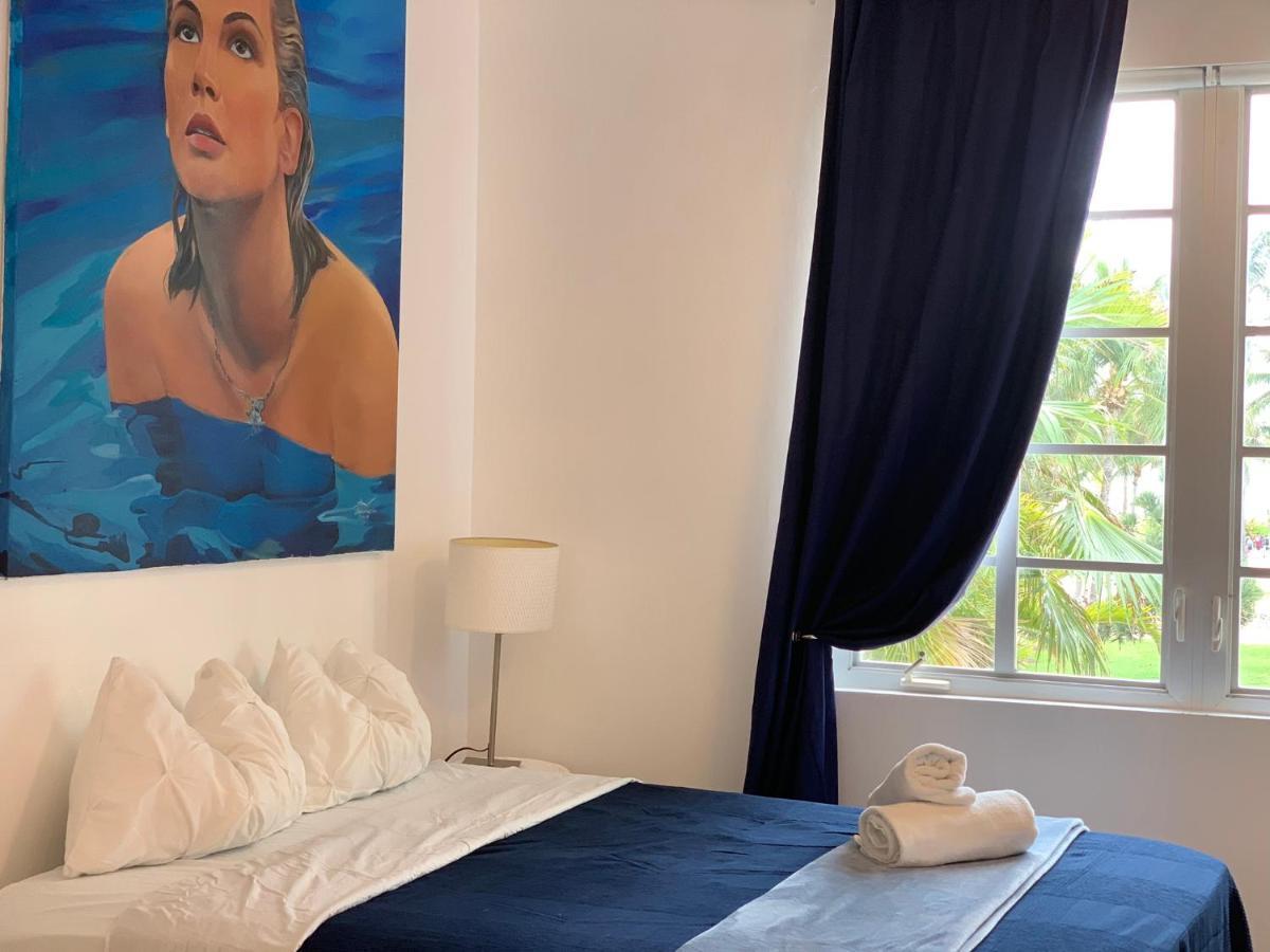 Beach -ocean- sky view charming studio Miami Beach Exteriör bild